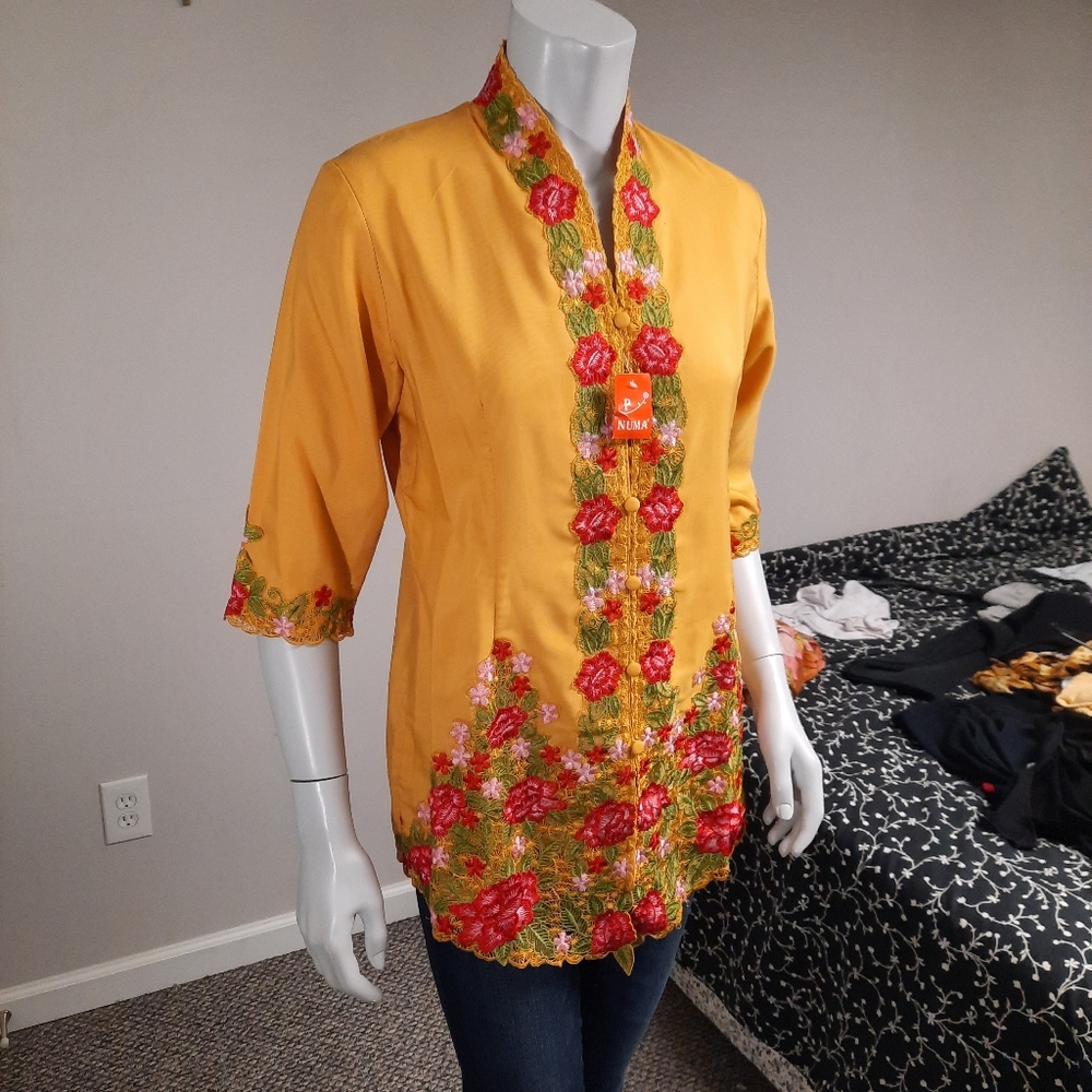 Floral Button Up - image 3